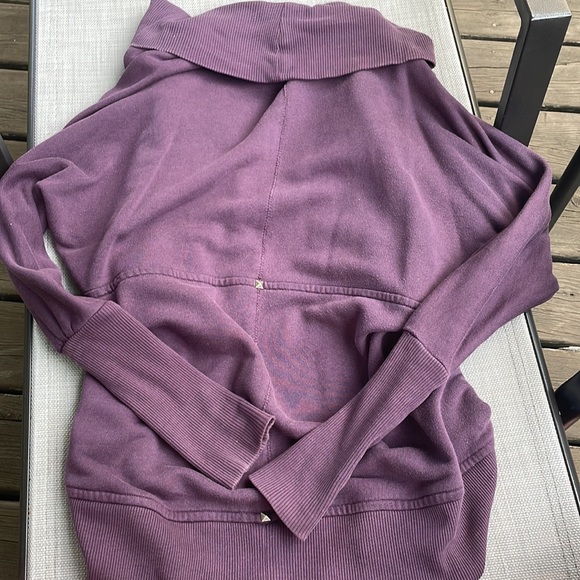 Wilfred Diderot Oversized Cocoon  Purple Drape Sweater - Picture 6 of 6